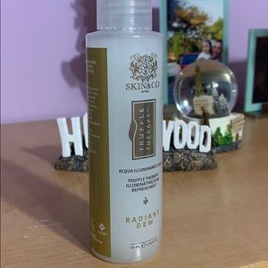 Skin & Co Truffle Therapy Illuminating Skin Mist